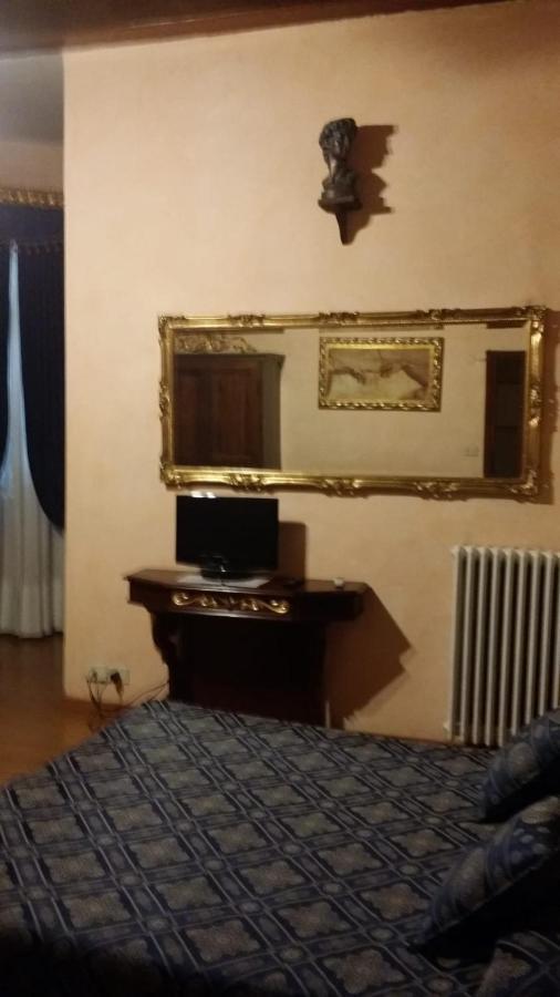Basic Triple Room