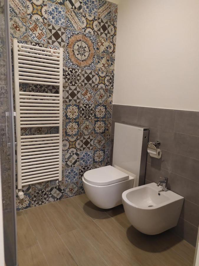 Large Double Room,1044811495:JPEG