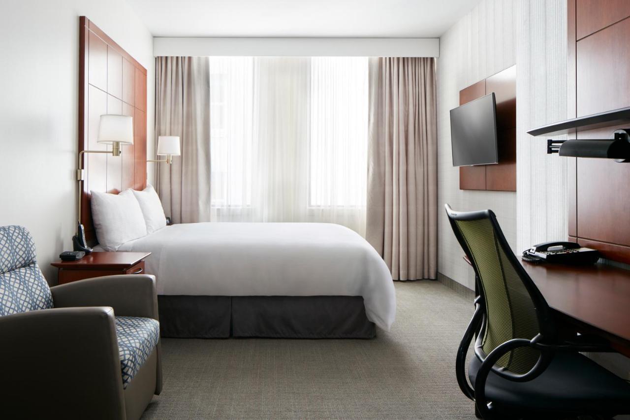 Deluxe Doppelzimmer mit 2 Doppelbetten