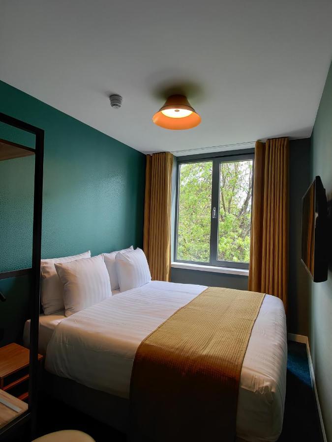 Standard Double Room,1114591599:JPEG