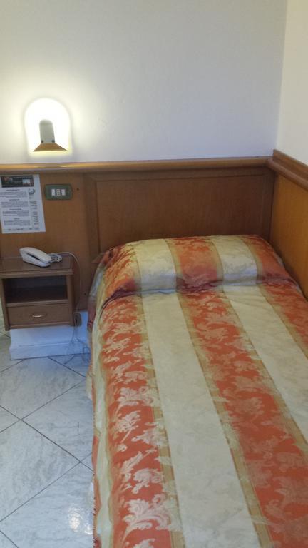 Eenpersoonskamer met Eigen Badkamer