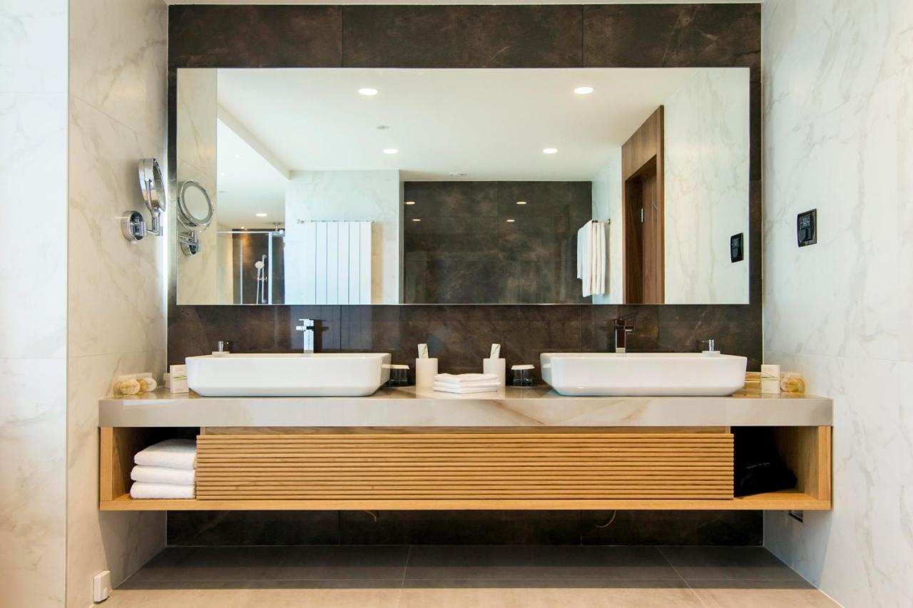 Presidental Suite 1 Bedroom Presidential Suite 1 King