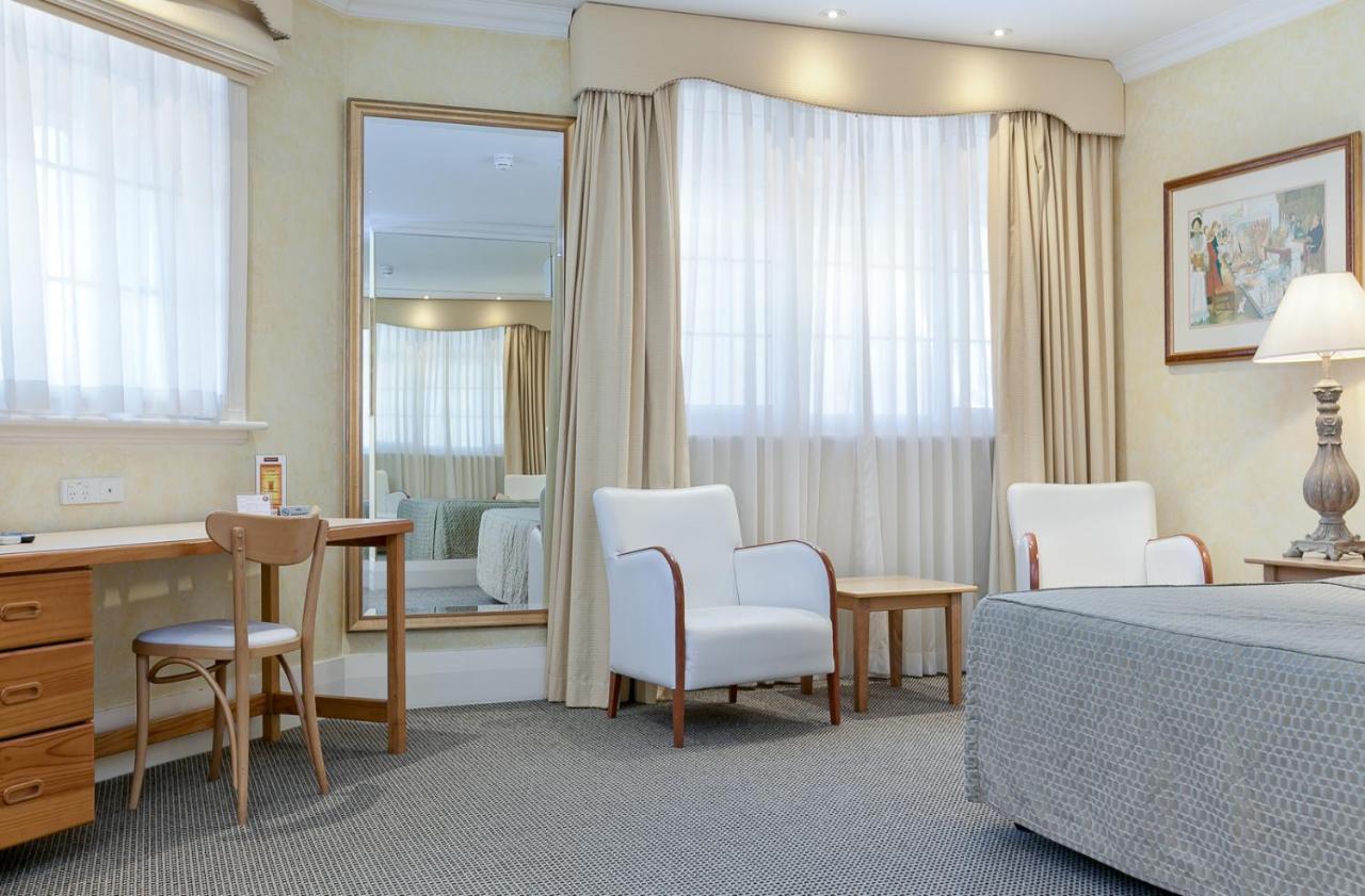 Superior Kamer met Queensize Bed