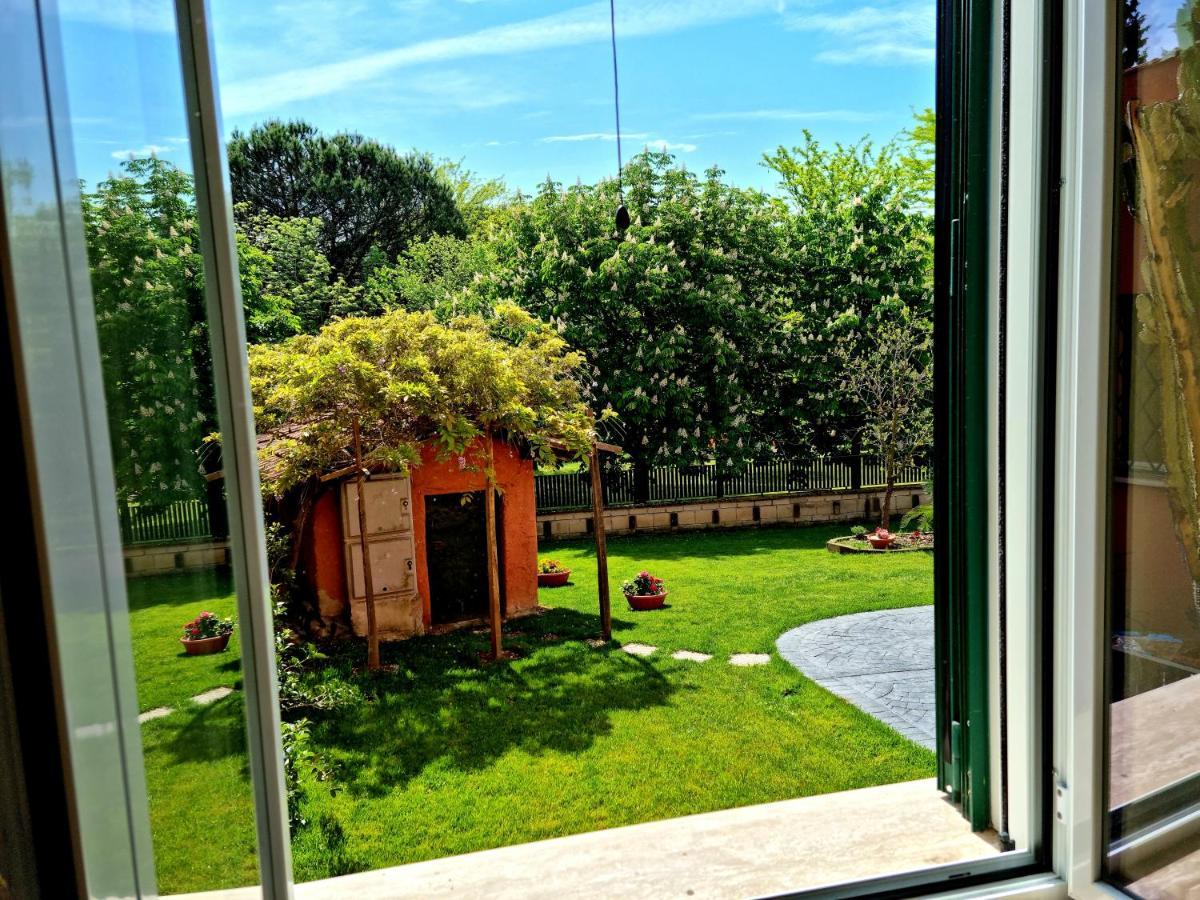 Double Room Garden View