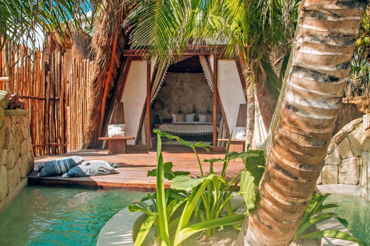 Oceanfront Suite Plunge Pool