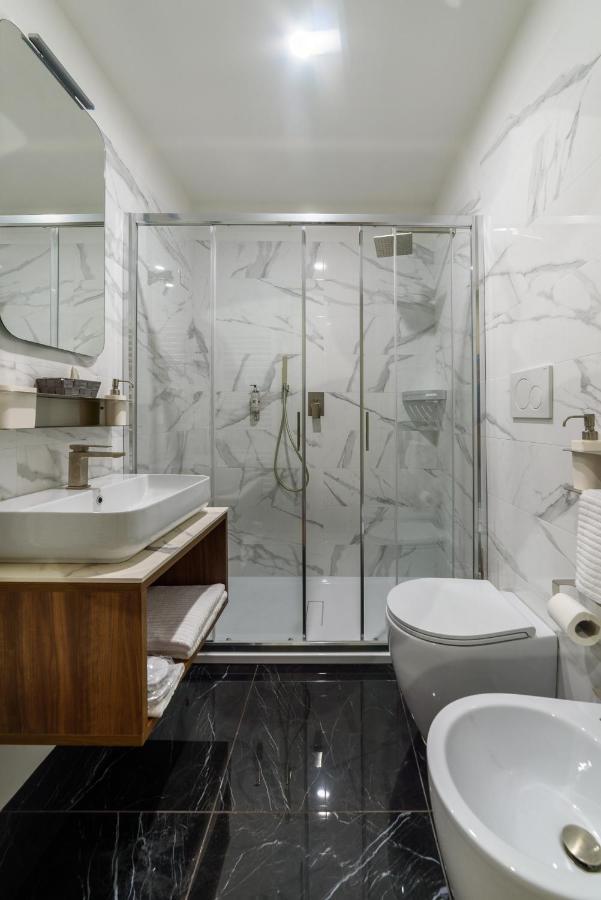 Deluxe Double or Twin Room Garden View