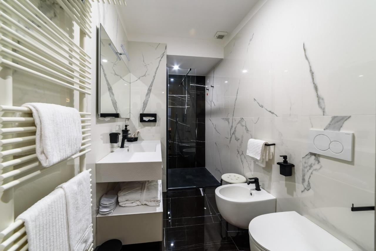 Junior Suite Lake View