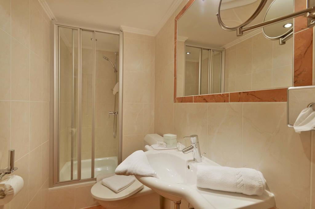 Single Room,1529743729:JPEG