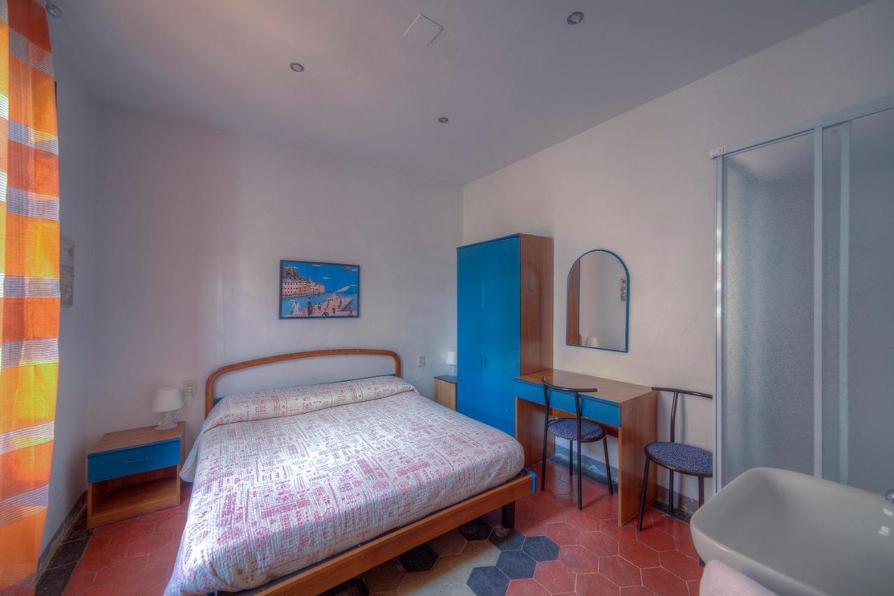 Double Room Shared Toilet