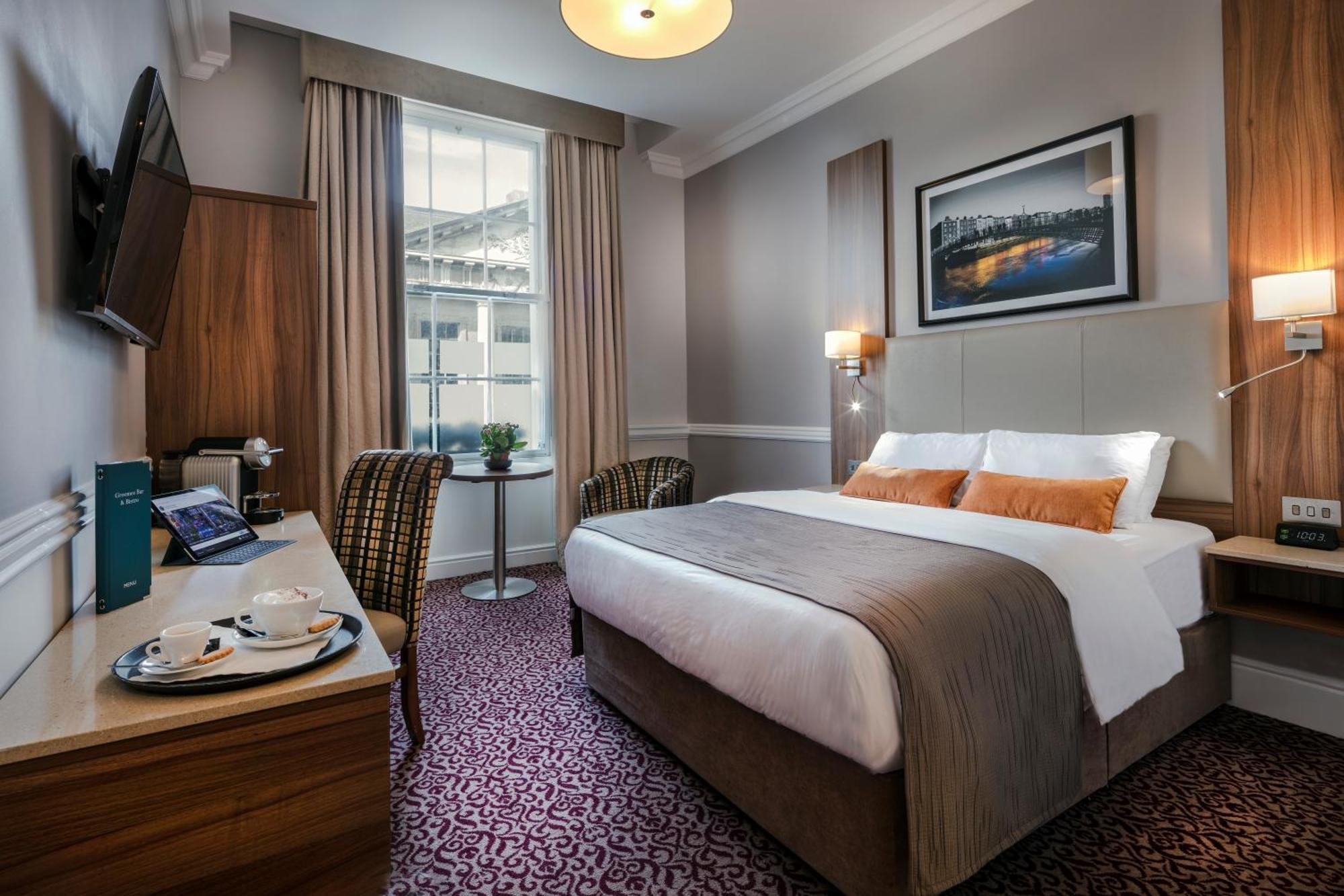 Deluxe Double Room,1274417821:JPEG