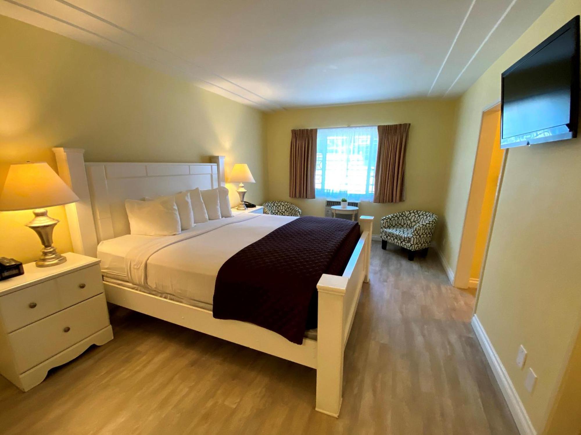 Executive King Room,1210969813:JPEG