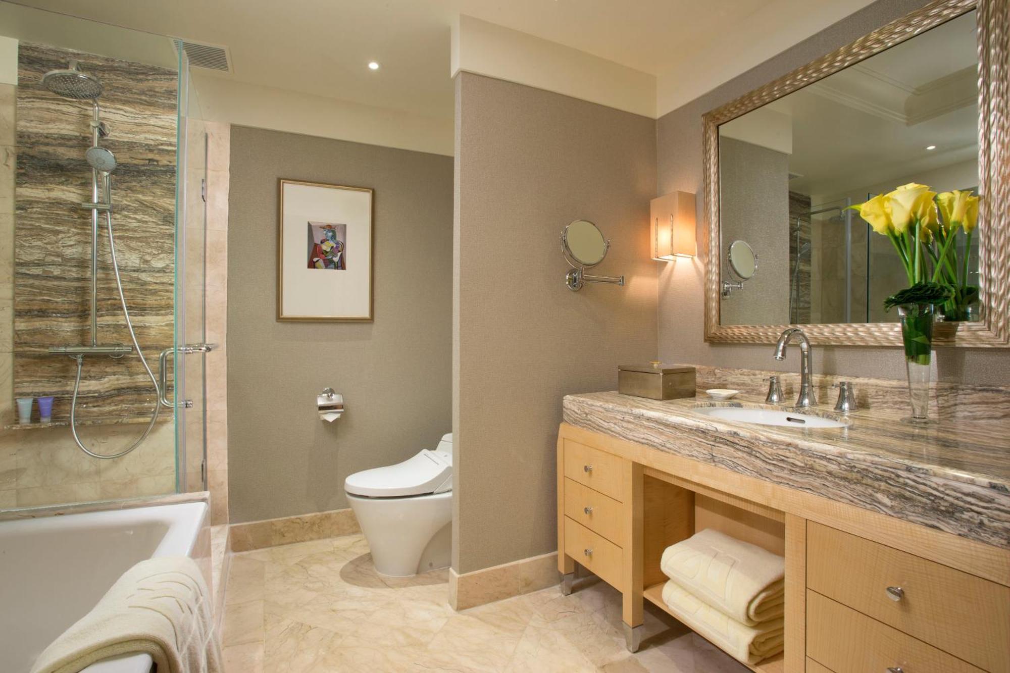 Grandeur Double Room