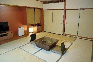 Japanese-Style Room
