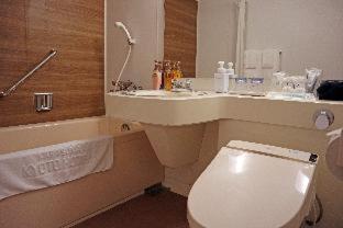 Japanese-Style Room