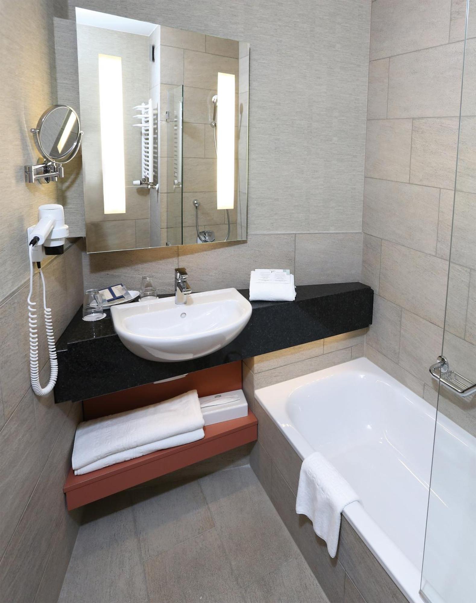 Superior Double Room Wellness Fitness Access