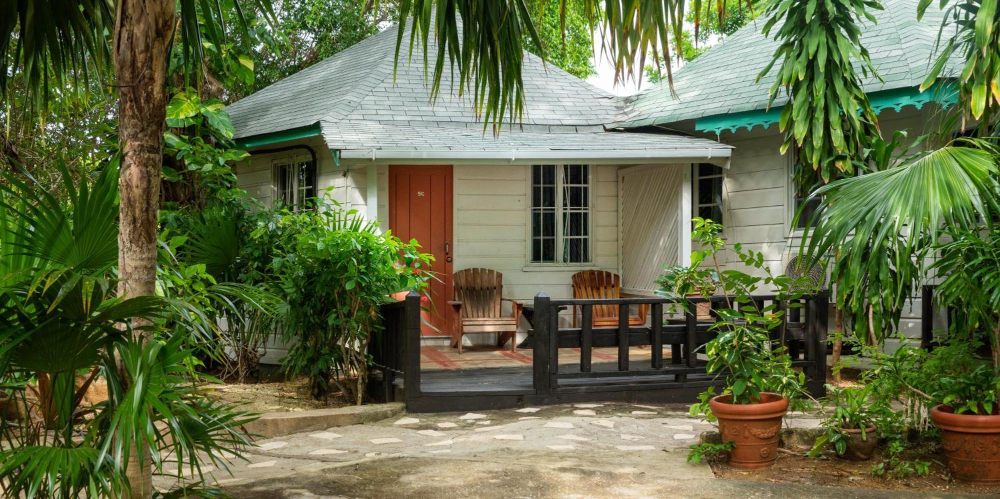 Garden Side Bungalow