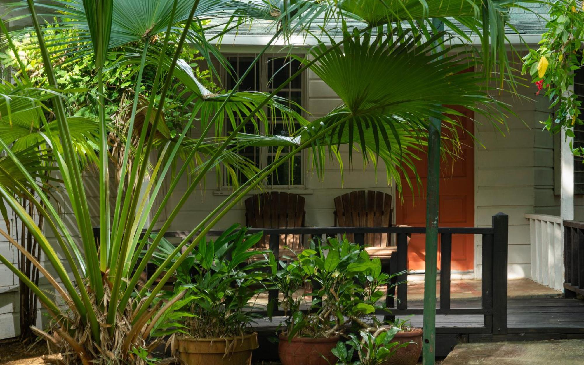 Garden Side Bungalow