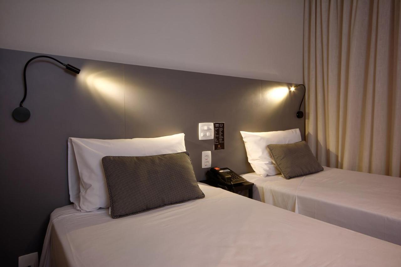 Quarto Standard com 2 Camas de Solteiro