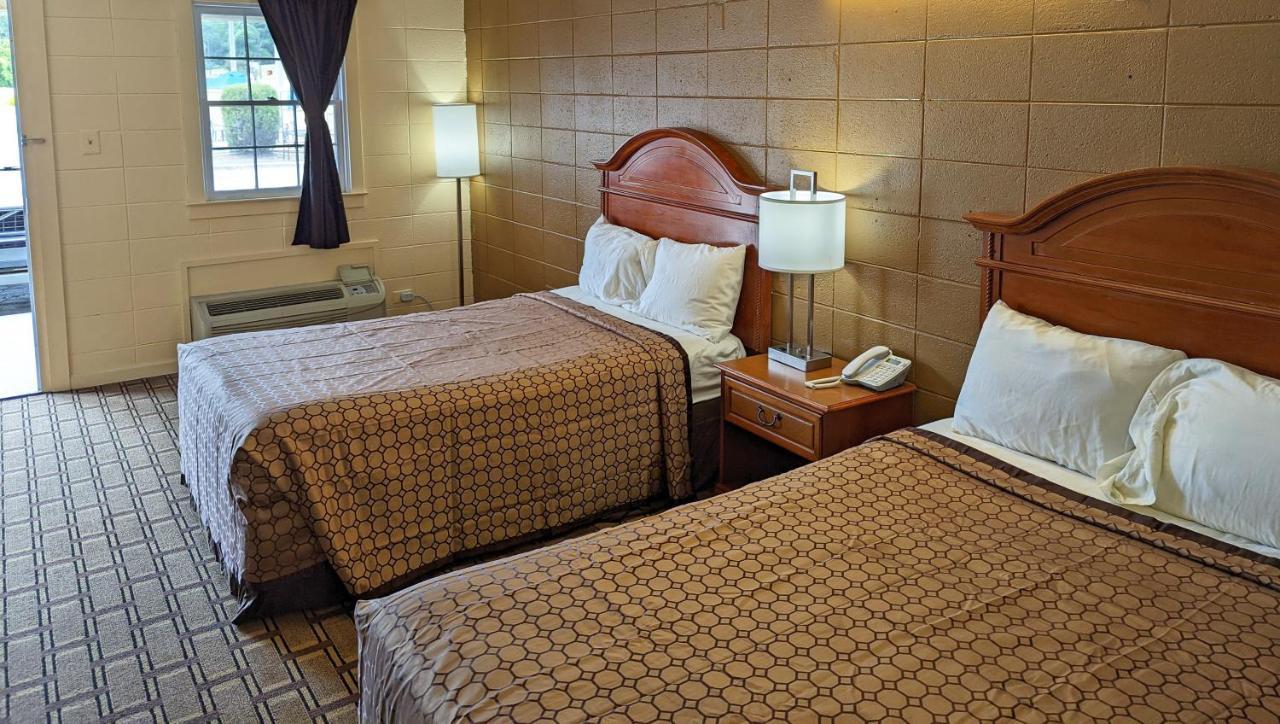 Double Room Two Double Beds