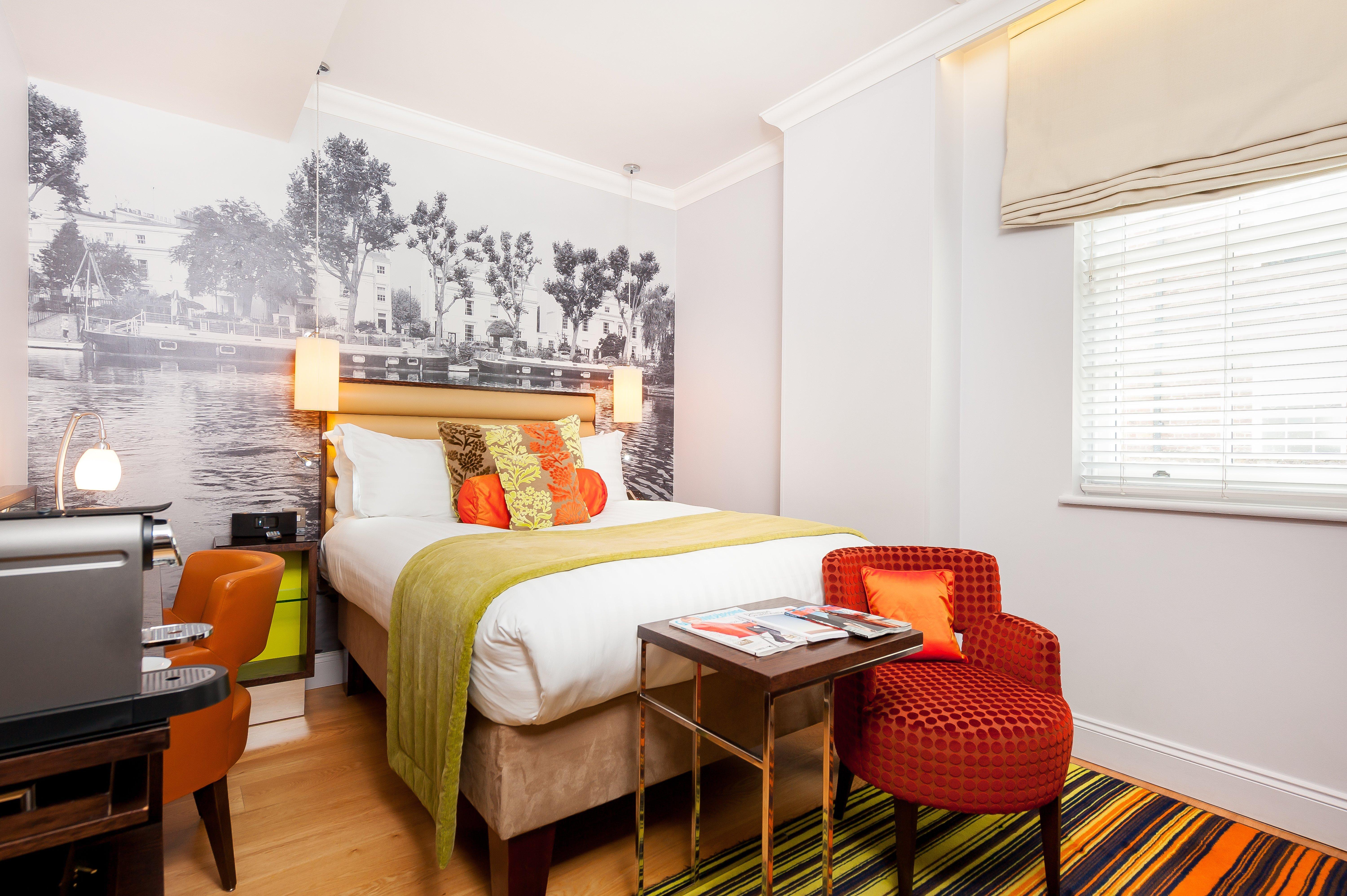 Standard Queen Room