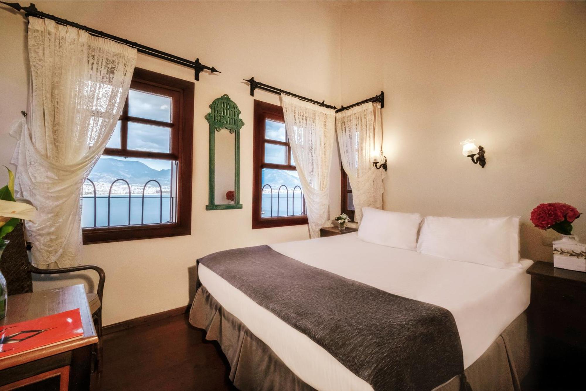 Standard Double Room Sea View
