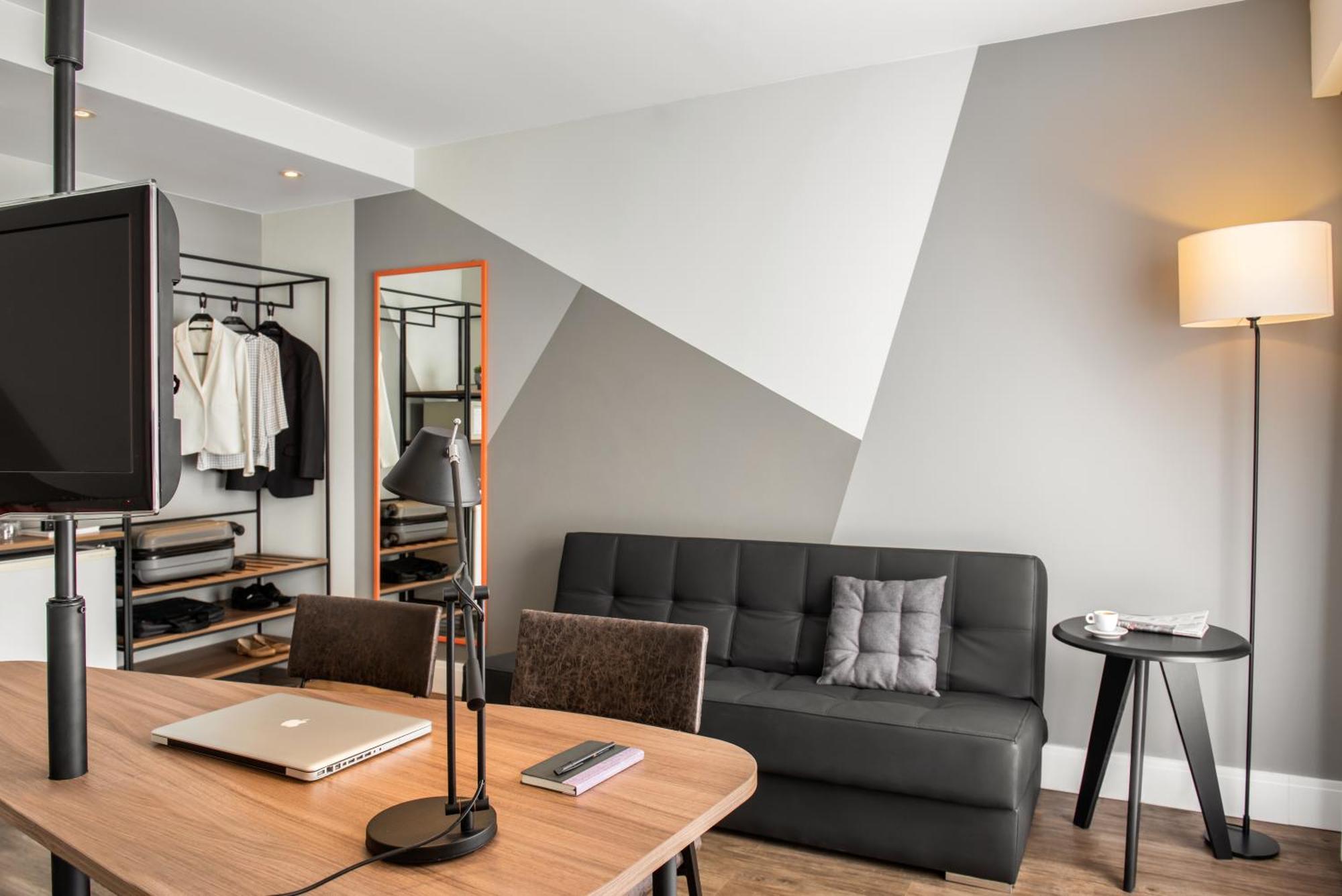 Superior Luxury Twin - 2 Single Beds and 1 Sofa Bed
