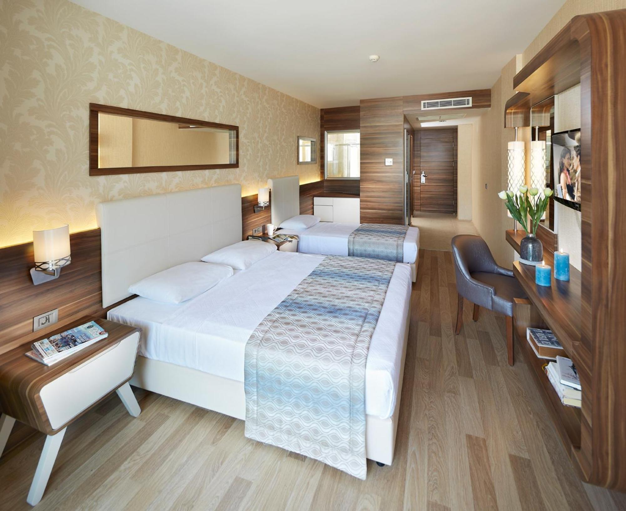 Standard Triple Room-Emre Hotel