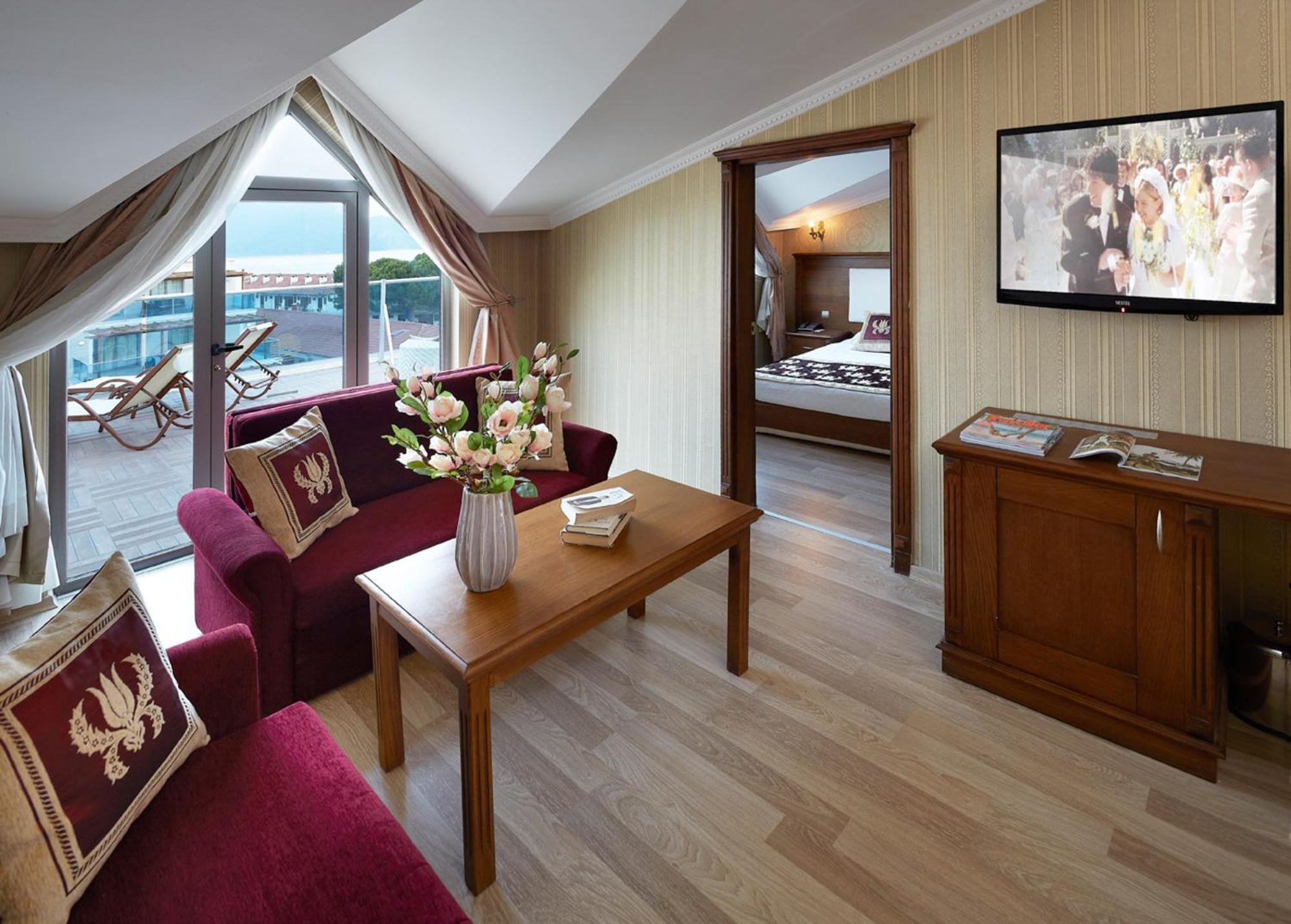 Junior Suite Terrace-Emre Hotel
