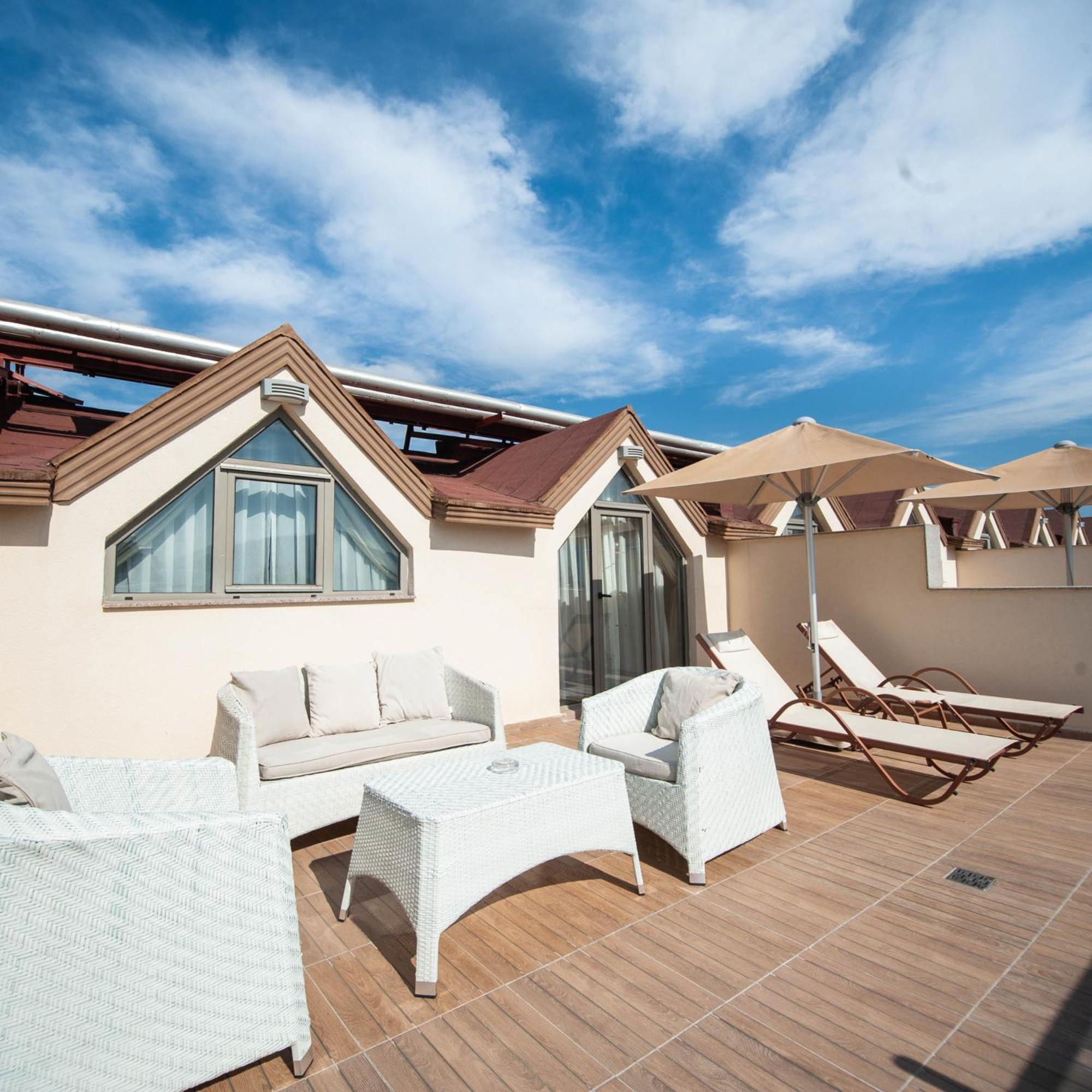 Junior Suite Terrace-Emre Hotel