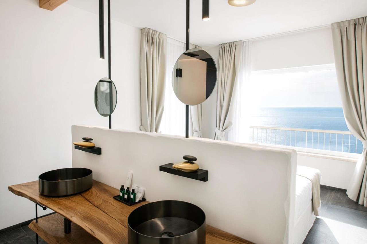 Quarto Duplo Deluxe com Vista do Mar
