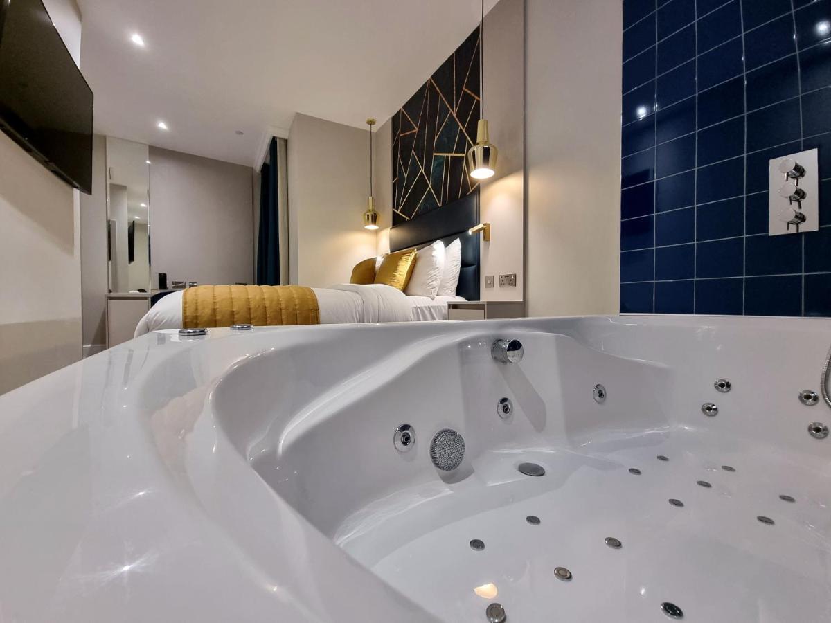 Suite exclusiva con jacuzzi