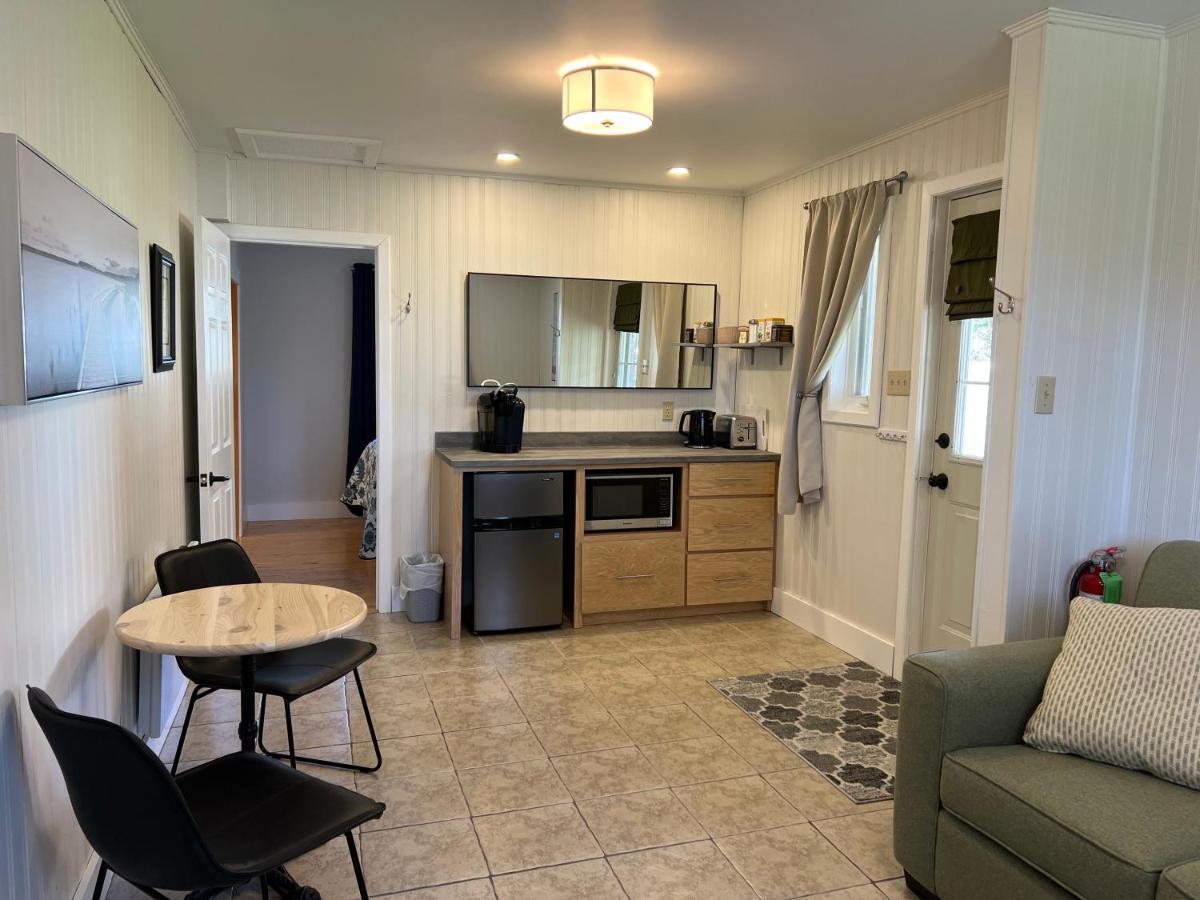 Suite with Garden View