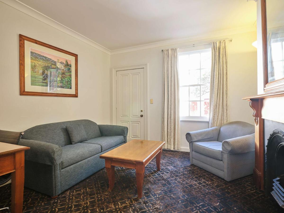 One-Bedroom Historic Terrace House,1362704648:JPEG