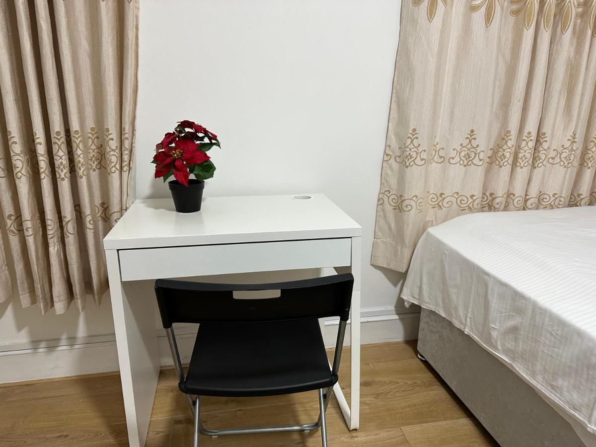 Familienzimmer mit Gemeinschaftsbad