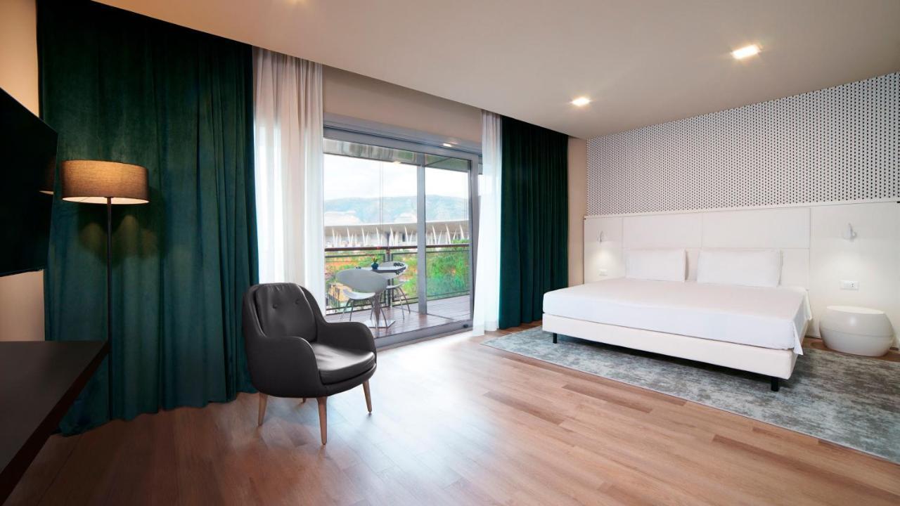 Suite Junior Lit King-Size - Vue sur Place