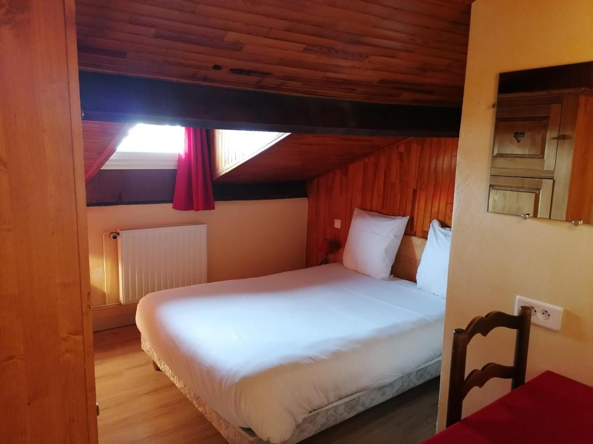 Attic Double Room "Sous Combles",1344089294:JPEG