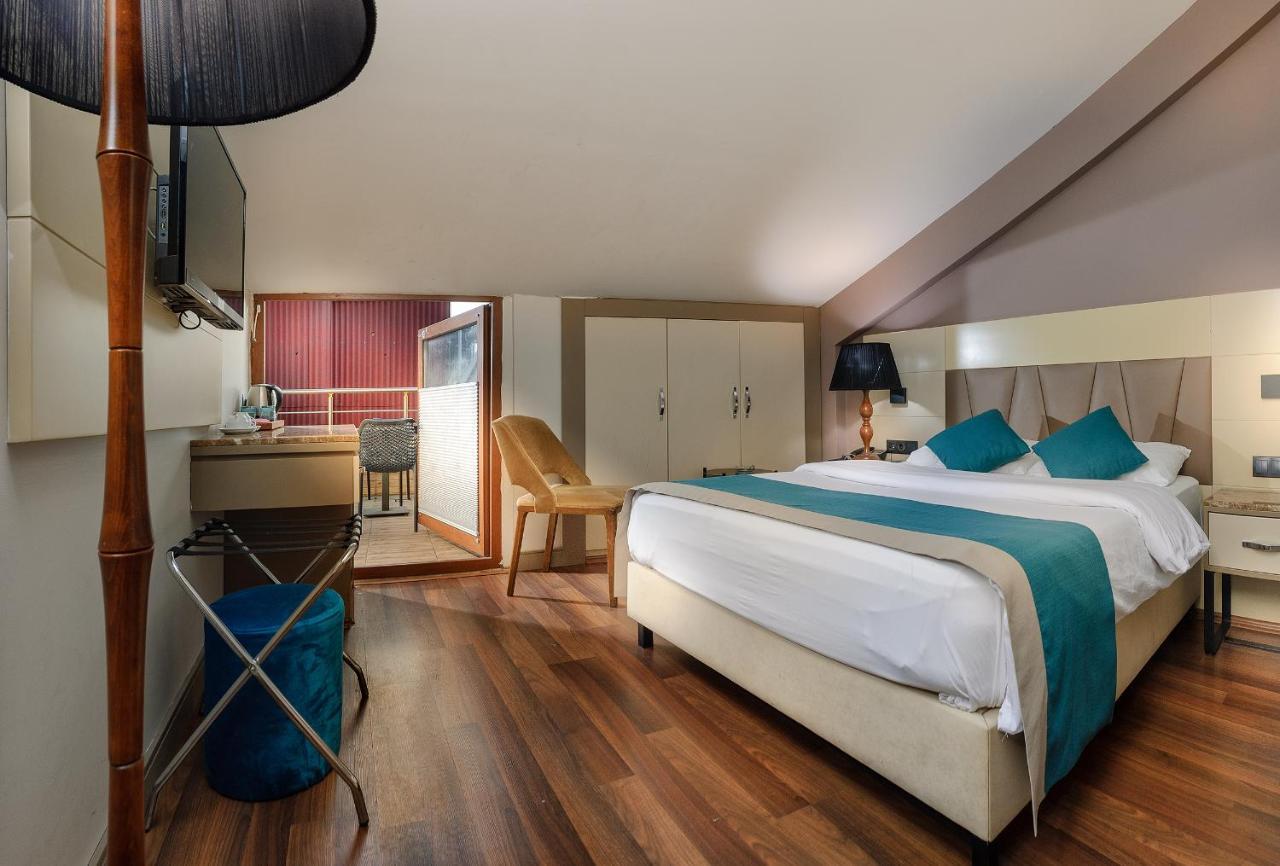 Double Room with Terrace