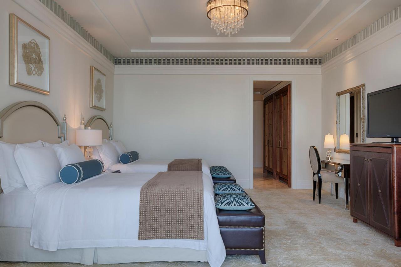 Superior Double Room with Two Double Beds and Partial Sea View