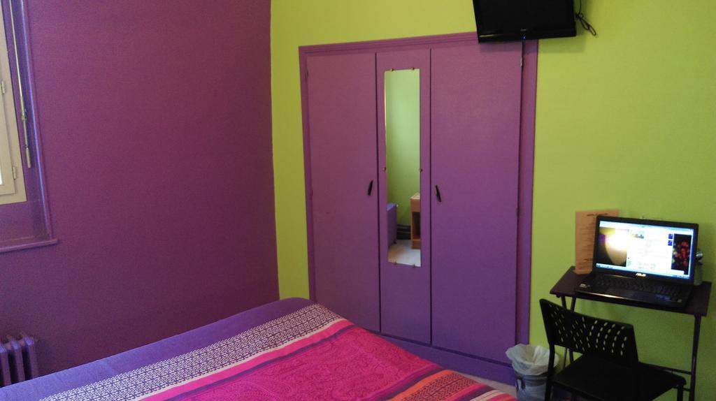 Double Room Private Bathroom