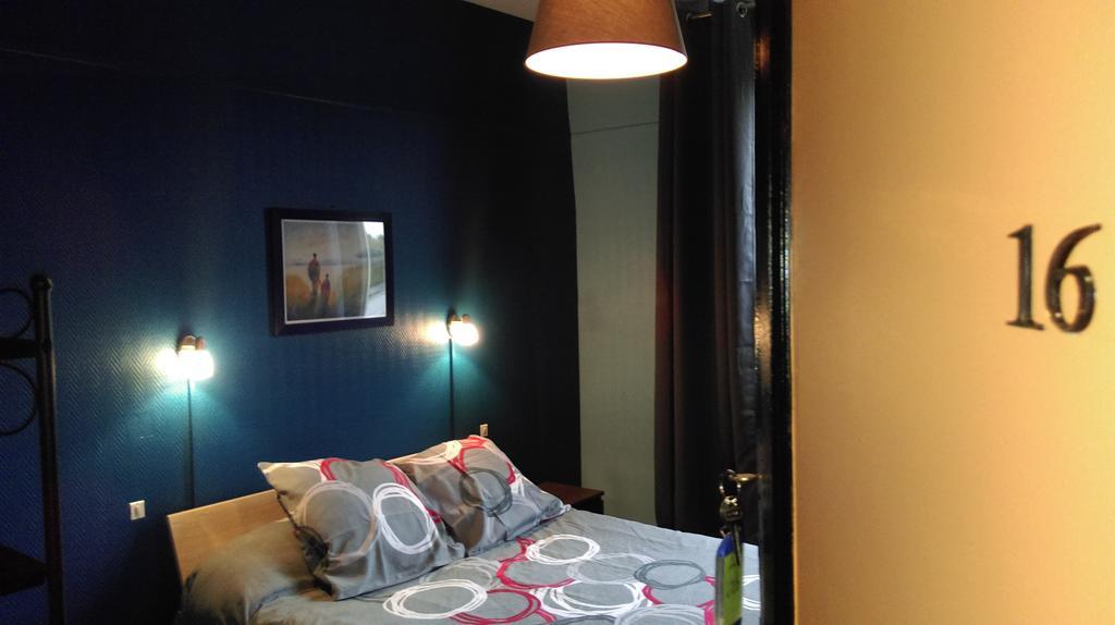 Double Room Private Bathroom