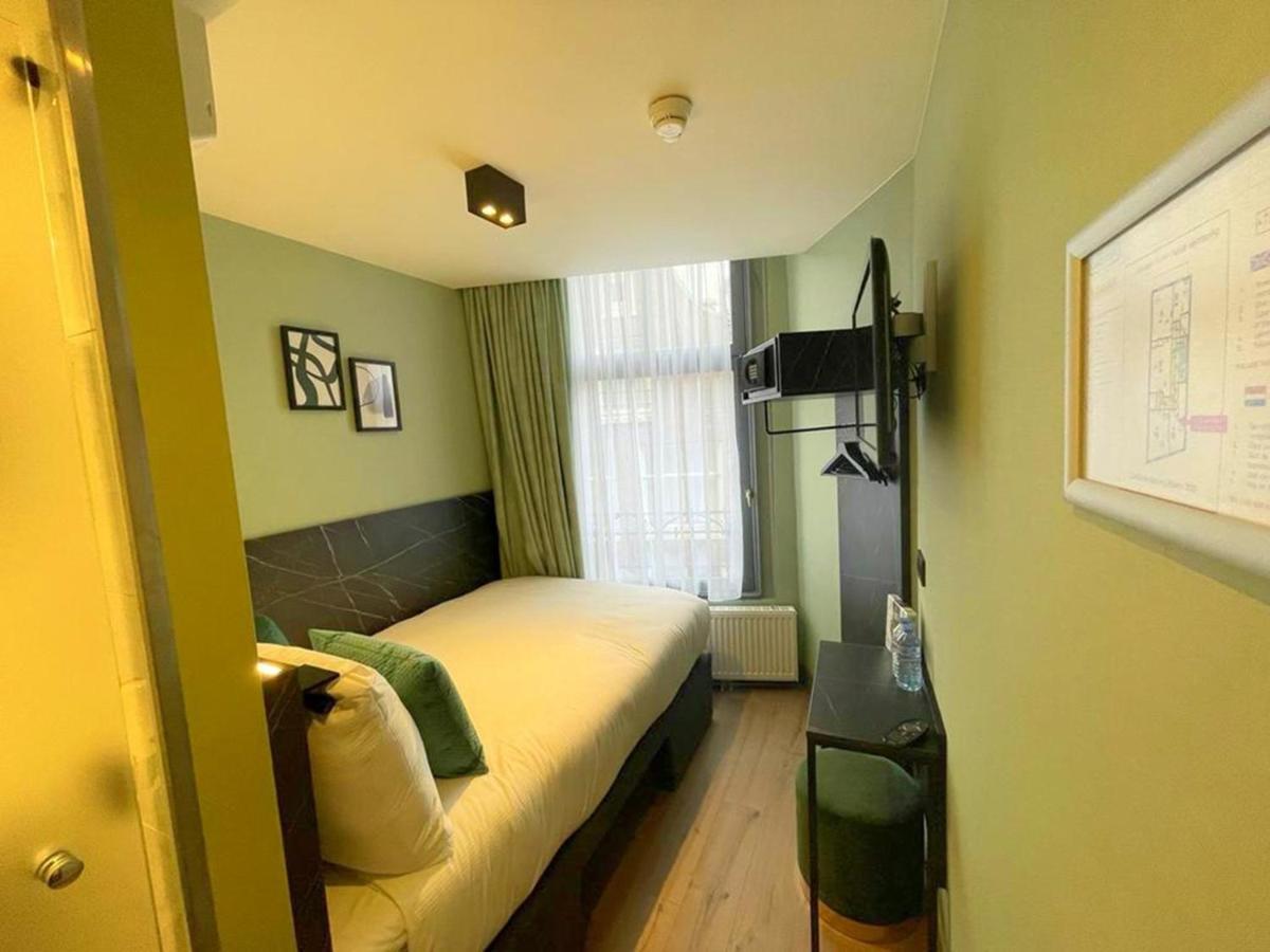 Petite Chambre Double avec Salle de Bains Privative