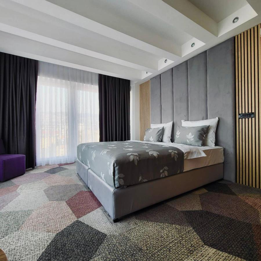 Superior Double Room City View