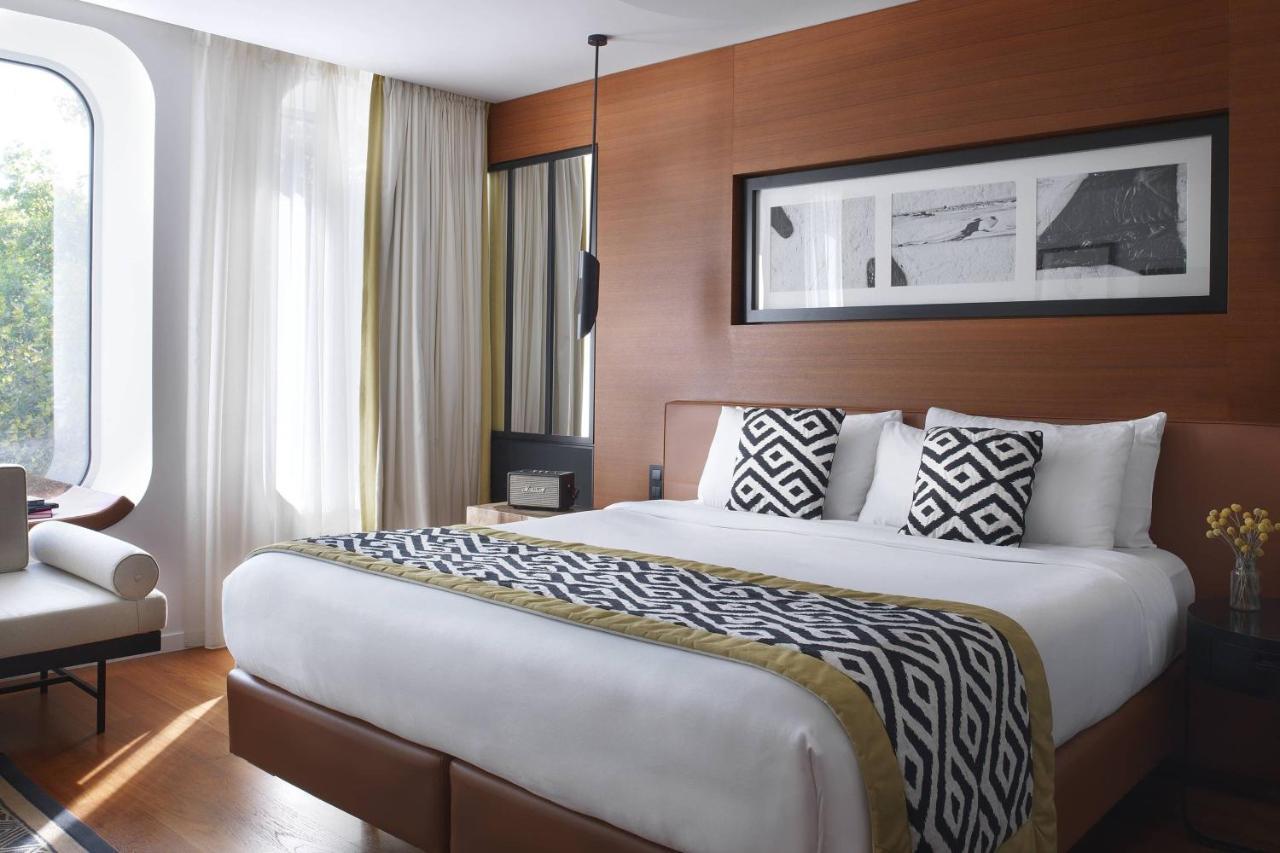 Artist Studio Junior Suite