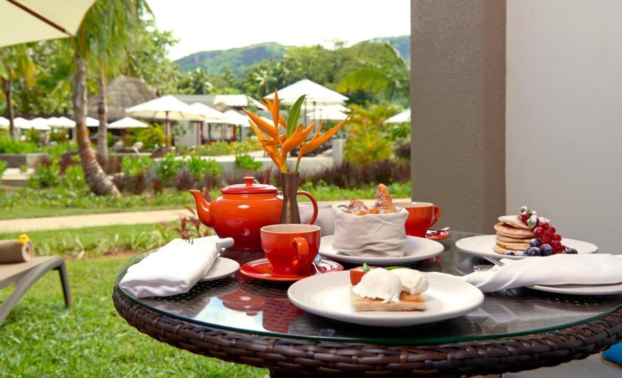 Junior King Suite Garden Terrace