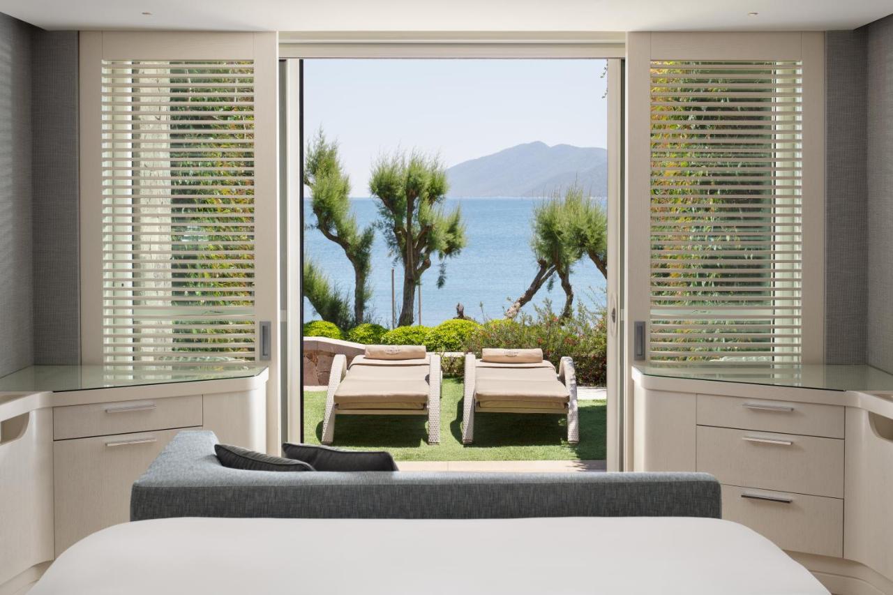 Deluxe Marine Room Guest room 1 King Sea view Balcony,1416017538:JPEG