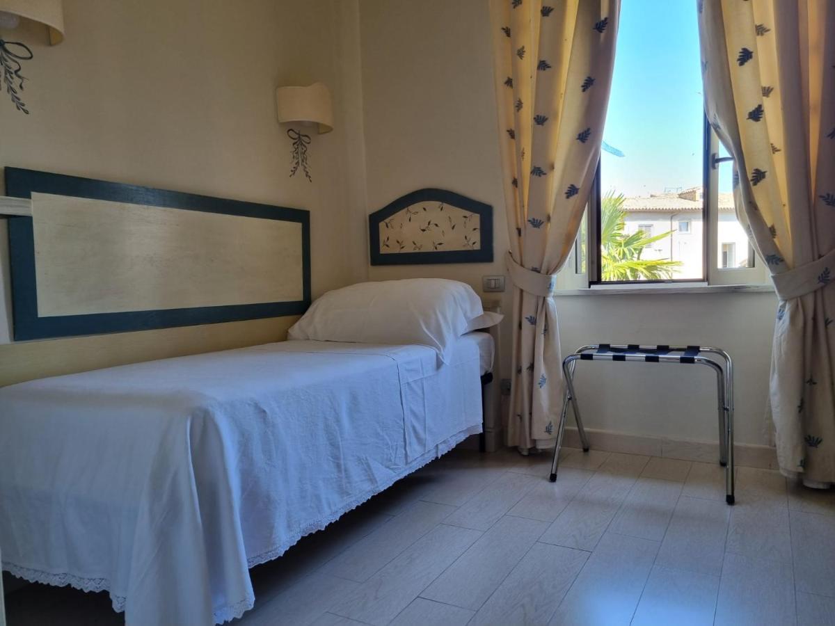 Single Room,1718584058:JPEG