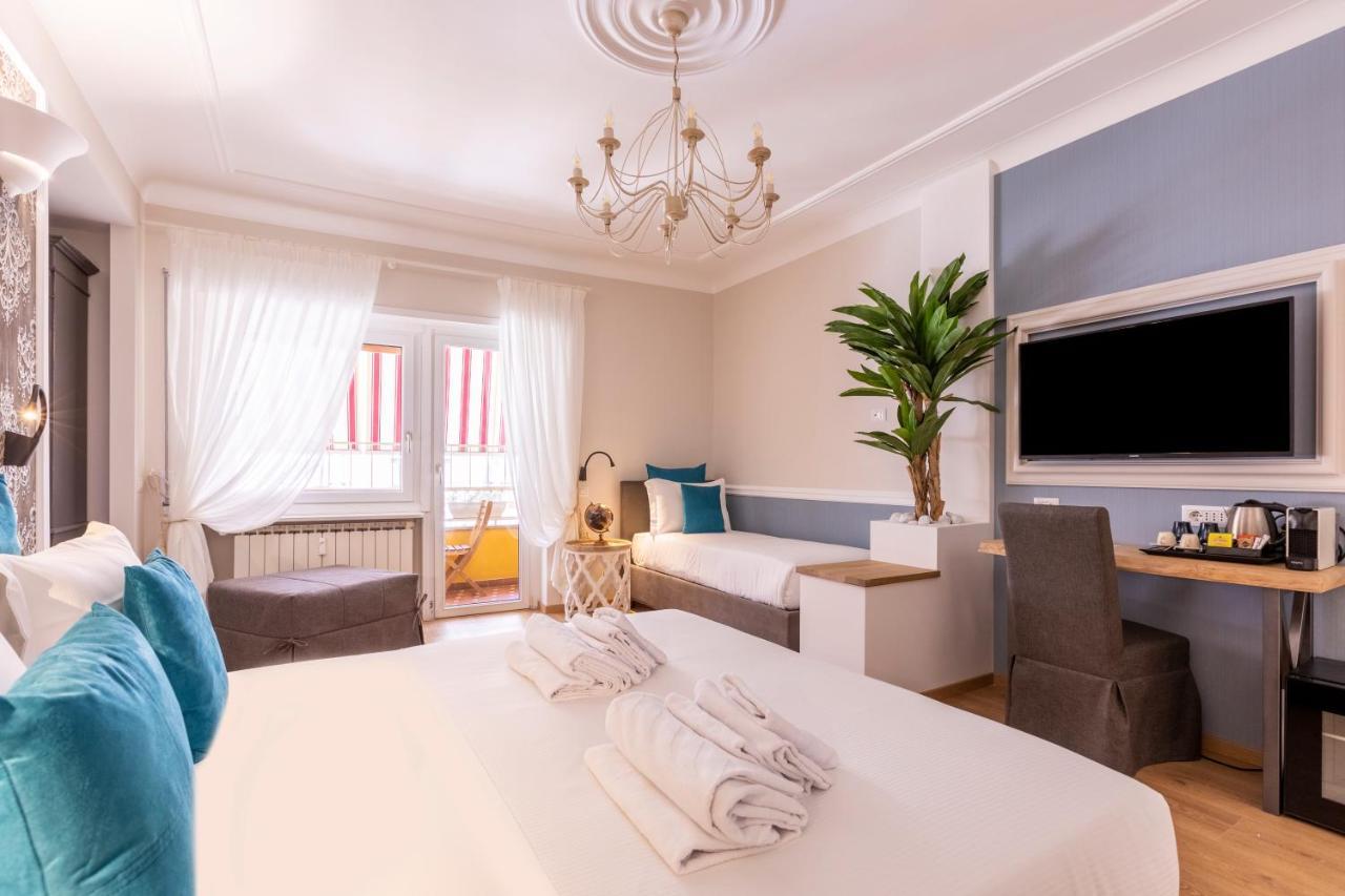 Deluxe Family Room