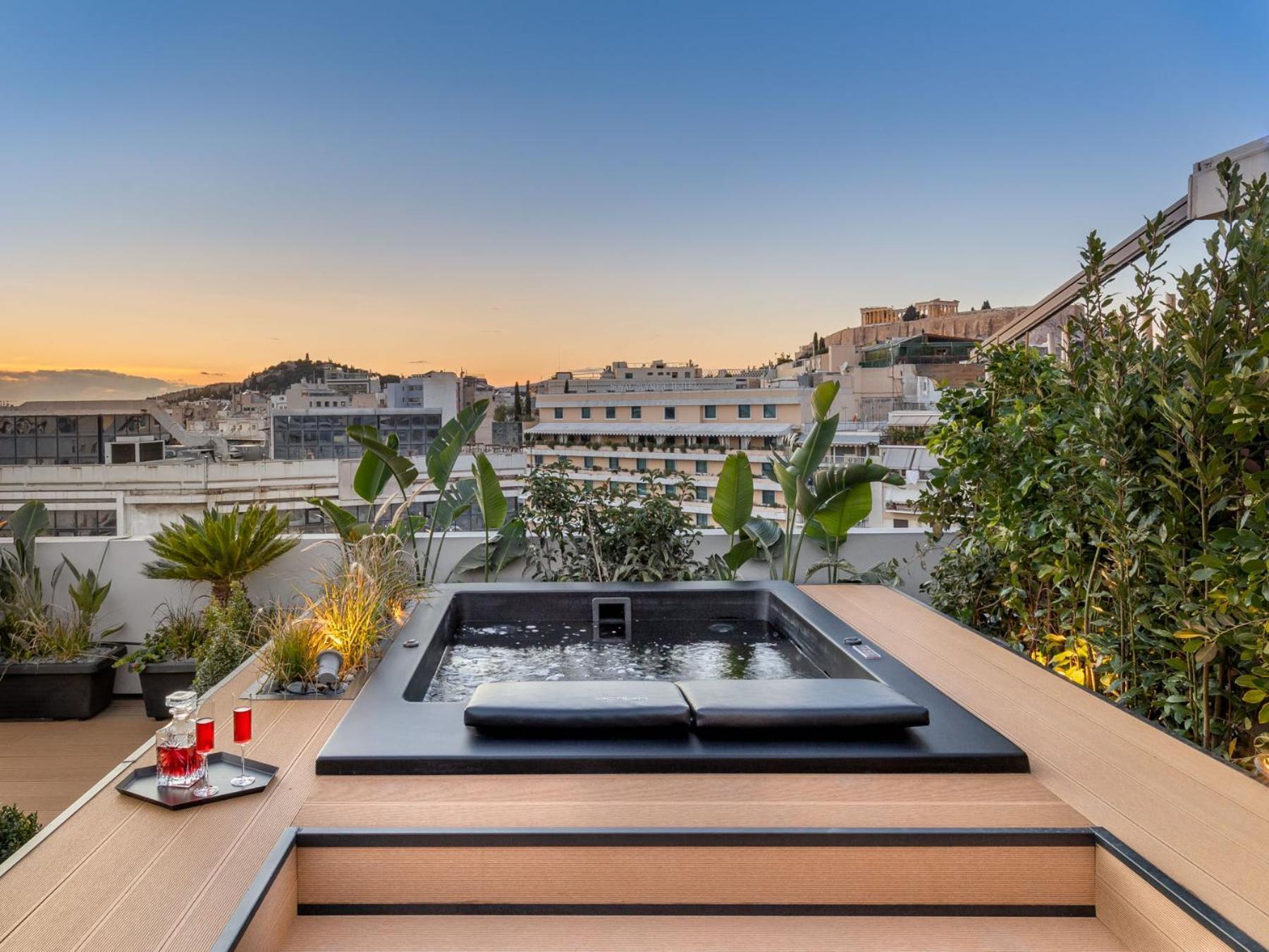 Penthouse Suite with Acropolis View and Hot Tub