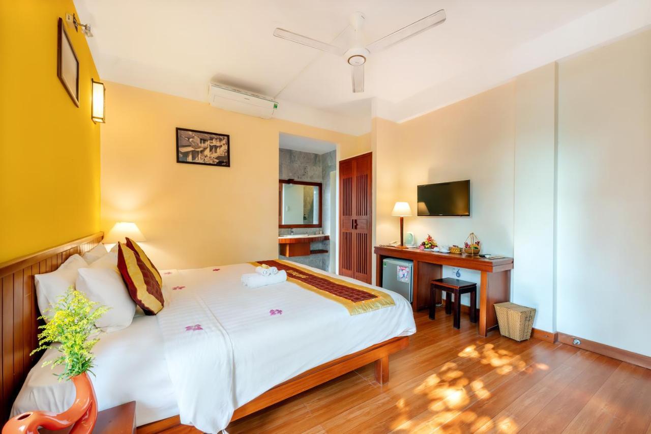 Deluxe Double or Twin Room with River View