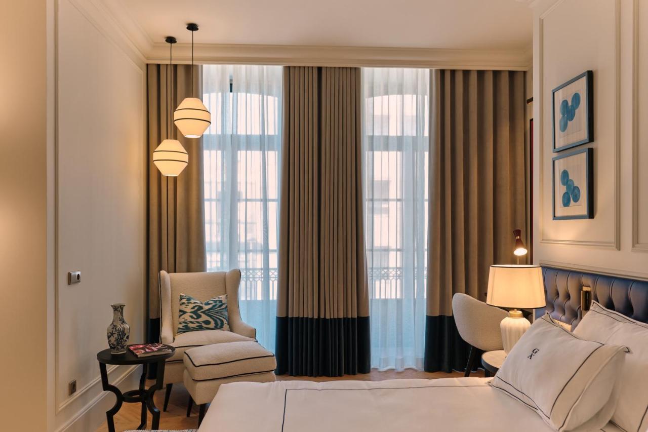 Luxe Kamer met 1 of 2 Bedden en Balkon